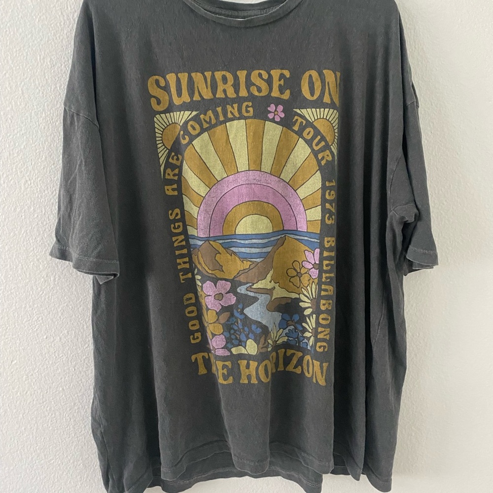 Billabong grey tee